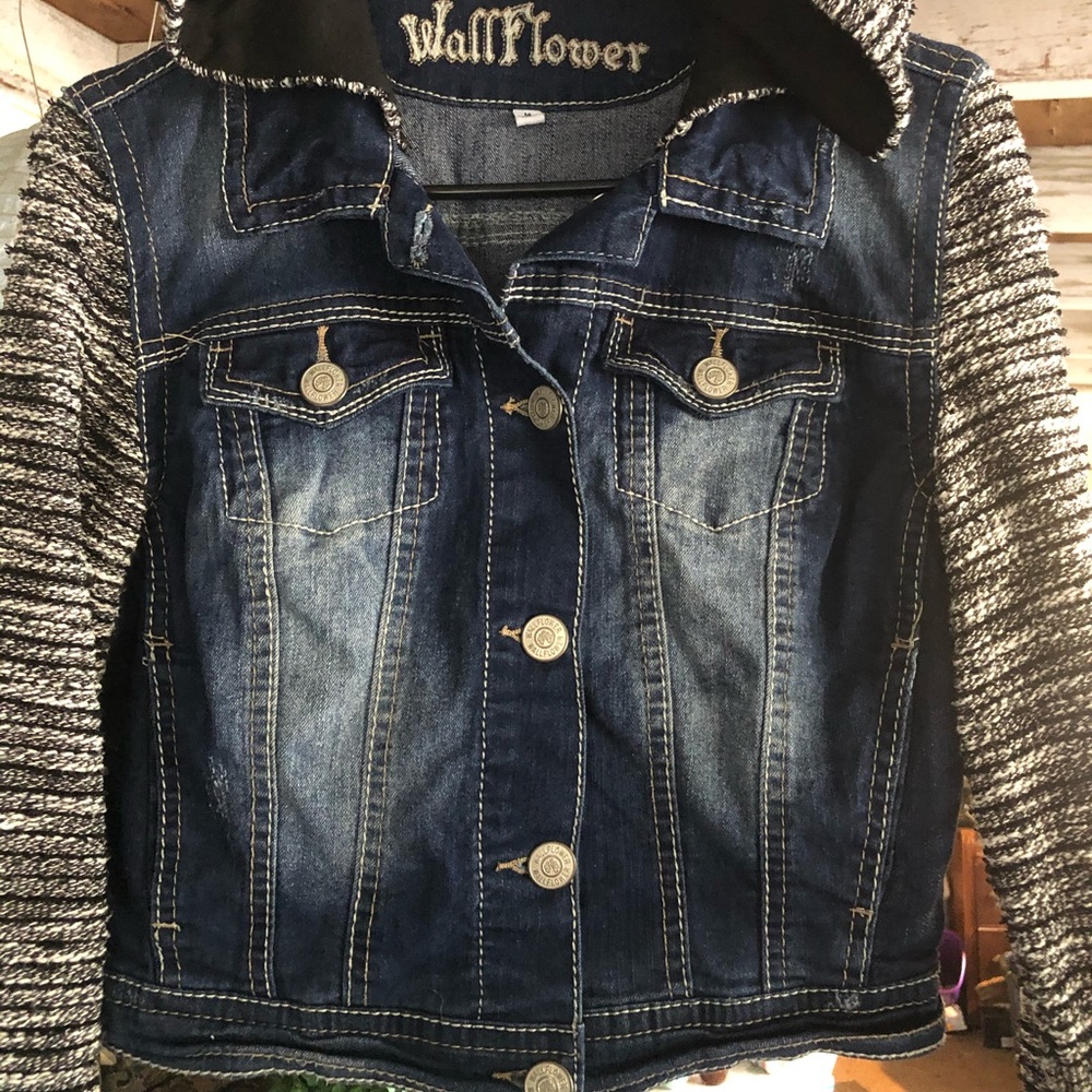 Denim crop jacket